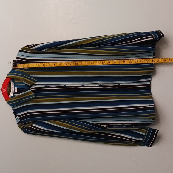Chaus & CO size 12 women's button-up shirt with long sleeves in stripes colors. - Picture 16 of 17